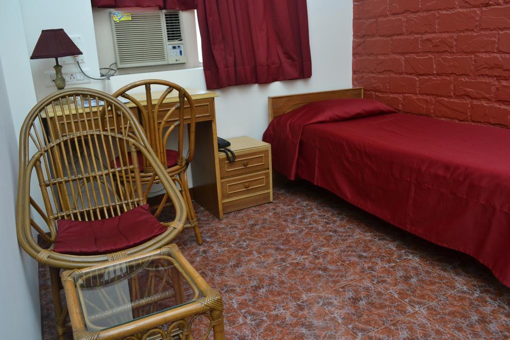 The Cottage Mumbai Bilik gambar