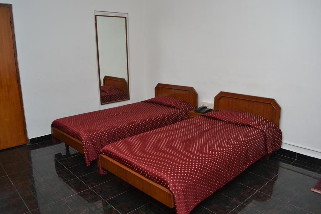 The Cottage Mumbai Bilik gambar